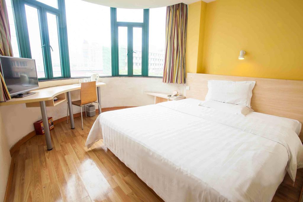 7Days Inn Guiyang Normal University Habitación foto